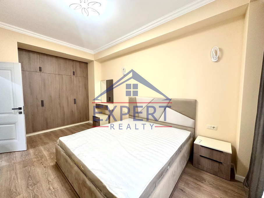 ՆՈՐ ՆՈՐՔ, ՄՈԼԴՈՎԱԿԱՆ ՓՈՂՈՑ, 3 ՍԵՆՅԱԿ