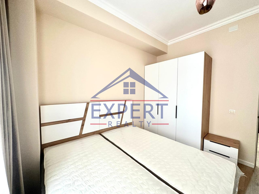 ՆՈՐ ՆՈՐՔ, ՄՈԼԴՈՎԱԿԱՆ ՓՈՂՈՑ, 3 ՍԵՆՅԱԿ