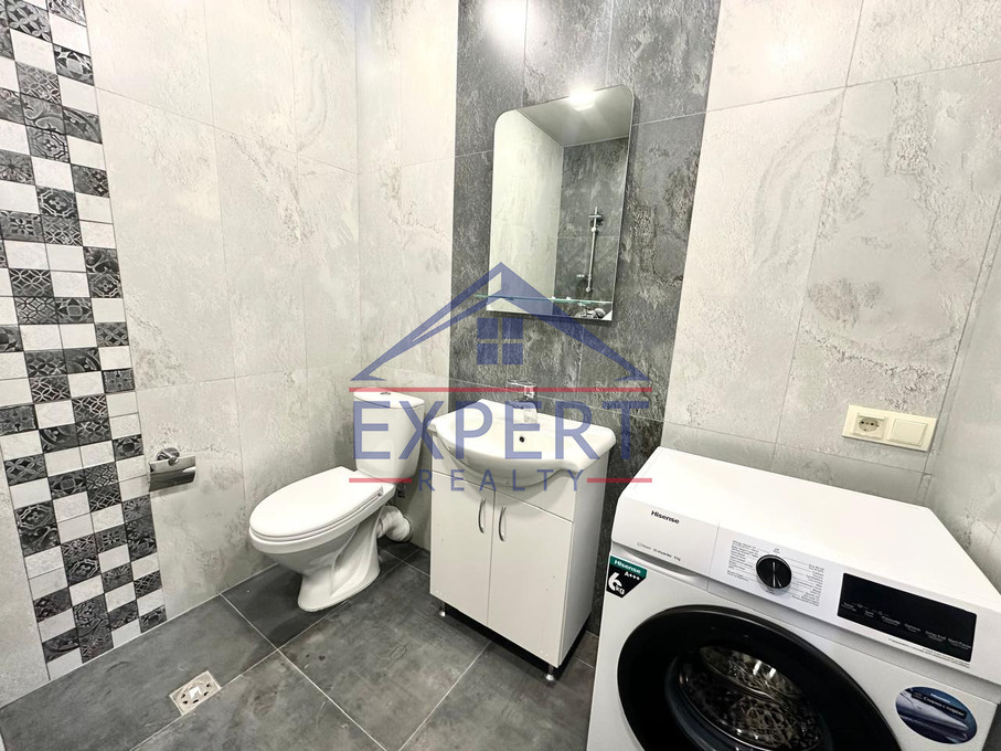 ՆՈՐ ՆՈՐՔ, ՄՈԼԴՈՎԱԿԱՆ ՓՈՂՈՑ, 3 ՍԵՆՅԱԿ