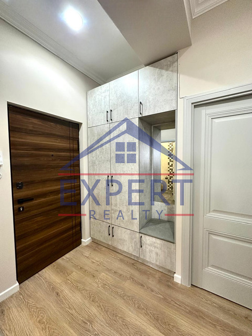 ՆՈՐ ՆՈՐՔ, ՄՈԼԴՈՎԱԿԱՆ ՓՈՂՈՑ, 3 ՍԵՆՅԱԿ