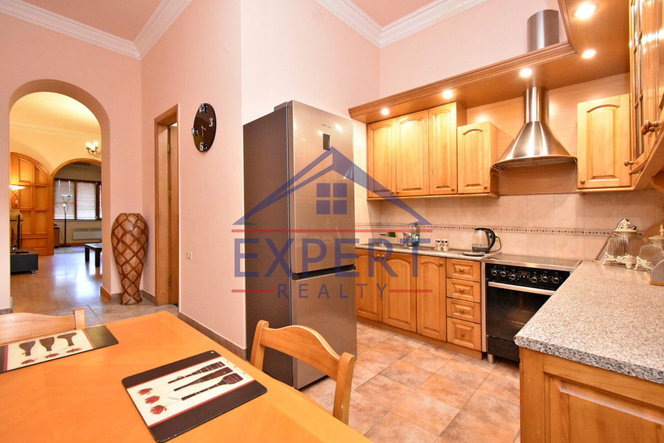 ԿԵՆՏՐՈՆ, ՏԵՐՅԱՆ ՓՈՂՈՑ 3ՍԵՆՅԱԿ