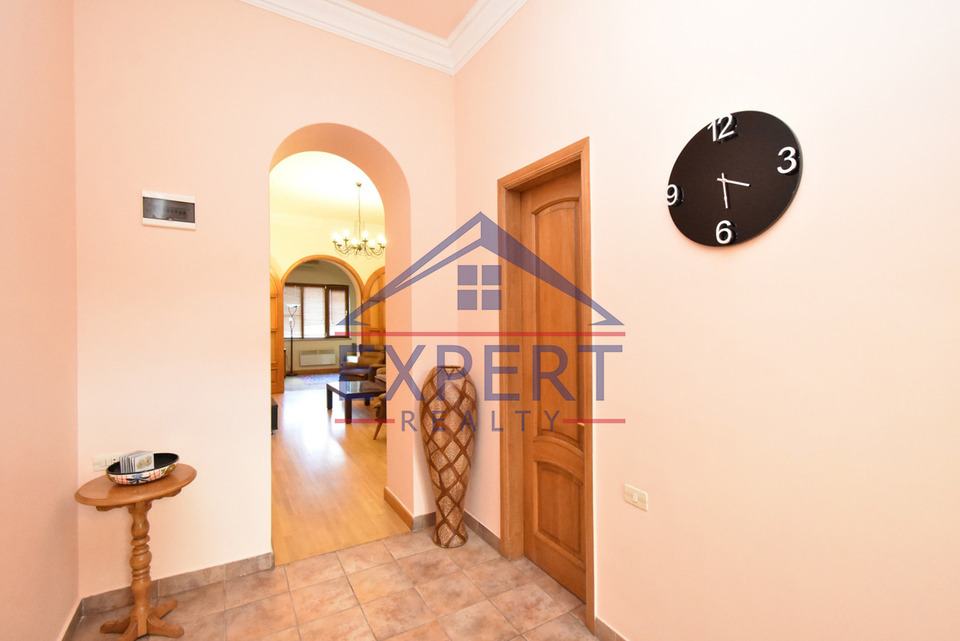 ԿԵՆՏՐՈՆ, ՏԵՐՅԱՆ ՓՈՂՈՑ 3ՍԵՆՅԱԿ