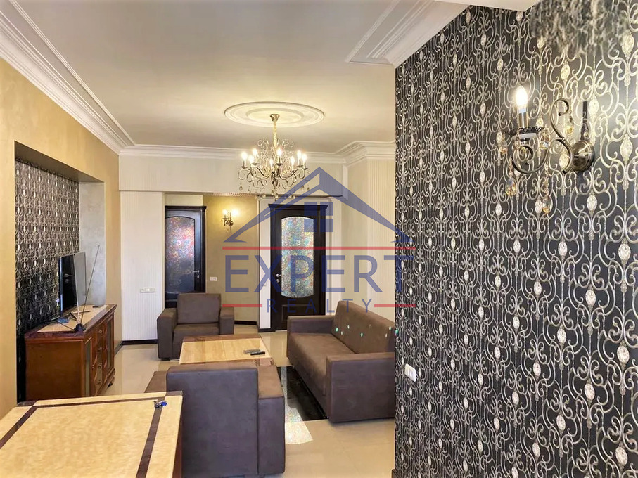 ԱՐԱԲԿԻՐ, ՄԱՄԻԿՈՆՅԱՆՑ ՓՈՂՈՑ, 3 ՍԵՆՅԱԿ