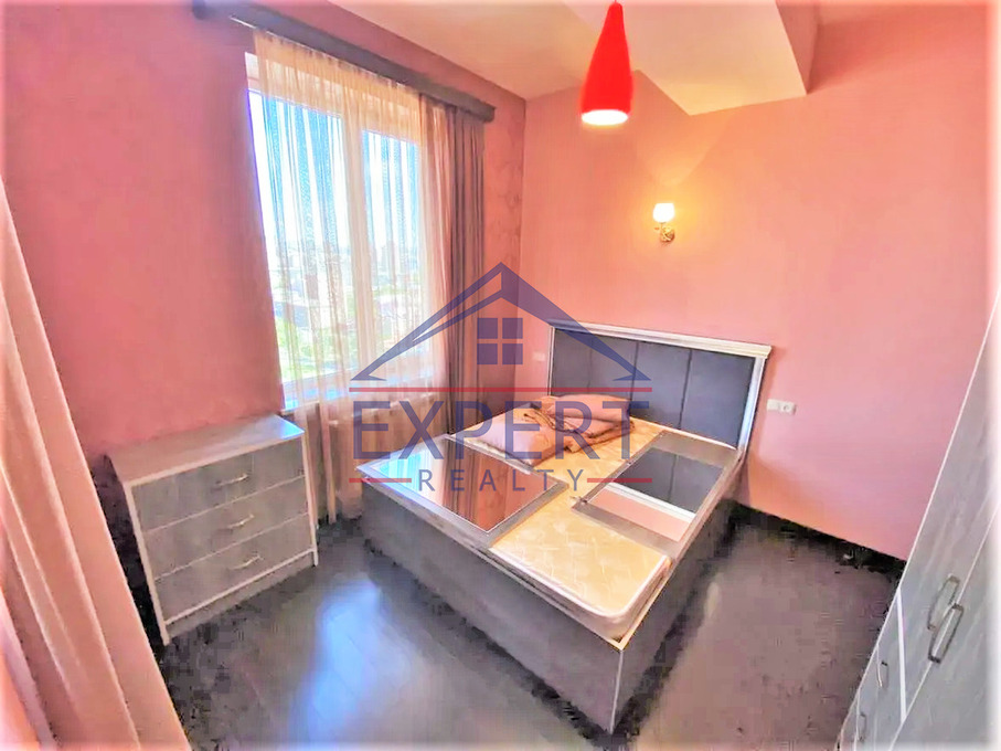 ԱՐԱԲԿԻՐ, ՄԱՄԻԿՈՆՅԱՆՑ ՓՈՂՈՑ, 3 ՍԵՆՅԱԿ