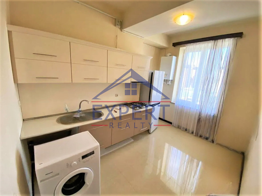 ԱՐԱԲԿԻՐ, ՄԱՄԻԿՈՆՅԱՆՑ ՓՈՂՈՑ, 3 ՍԵՆՅԱԿ