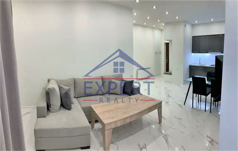 ԿԵՆՏՐՈՆ, ԽՈՐԵՆԱՑԻ ՓՈՂՈՑ, 2 ՍԵՆՅԱԿ