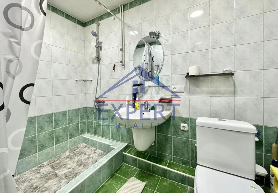 ԿԵՆՏՐՈՆ, ԱԲՈՎՅԱՆ ՓՈՂՈՑ, 3 ՍԵՆՅԱԿ