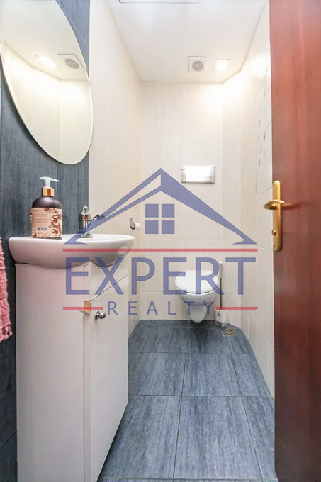 ԿԵՆՏՐՈՆ, ՀԱՆՐԱՊԵՏՈՒԹՅԱՆ ՓՈՂՈՑ, 3 ՍԵՆՅԱԿ