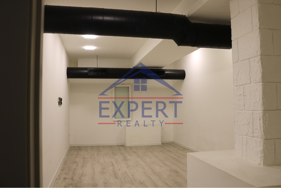 ԿԵՆՏՐՈՆ, ՏԵՐՅԱՆ ՓՈՂՈՑ, 1000ՔՄ