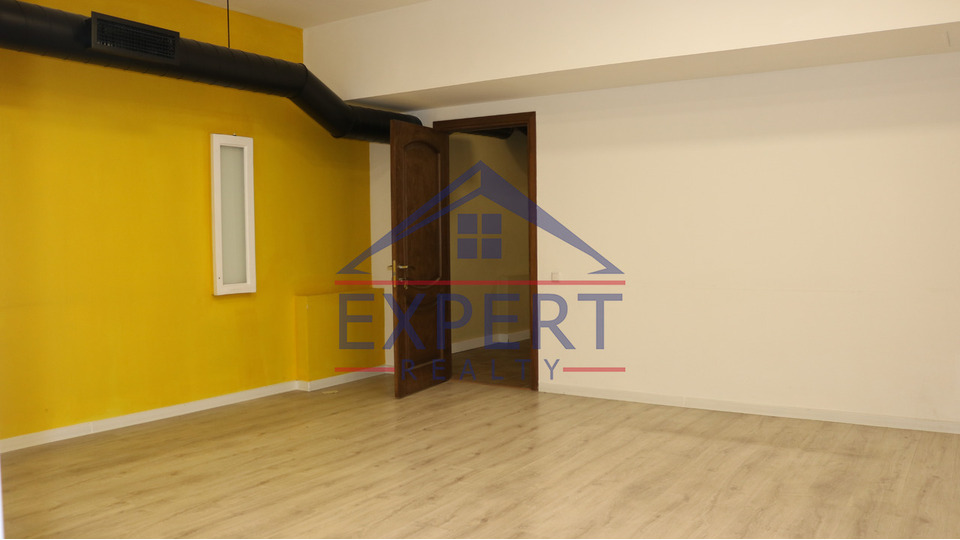 ԿԵՆՏՐՈՆ, ՏԵՐՅԱՆ ՓՈՂՈՑ, 1000ՔՄ