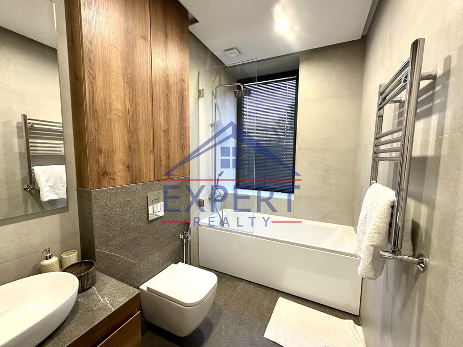 ԿԵՆՏՐՈՆ, ԹԱՄԱՆՅԱՆ ՓՈՂՈՑ, 3 ՍԵՆՅԱԿ