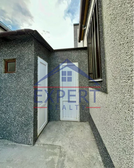 ՄԱԼԱԹԻԱ ՍԵԲԱՍՏԻԱ, ՀԱՂԹԱՆԱԿ ՓՈՂ, 3 ՍԵՆՅԱԿ