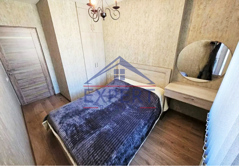ԱՋԱՓՆՅԱԿ, ՆՈՐԱՇԵՆ ԹԱՂԱՄԱՍ, 3 ՍԵՆՅԱԿ