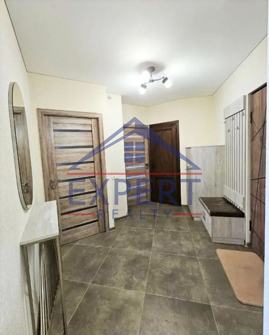 ԱՋԱՓՆՅԱԿ, ՆՈՐԱՇԵՆ ԹԱՂԱՄԱՍ, 3 ՍԵՆՅԱԿ