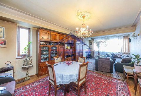 ԿԵՆՏՐՈՆ, ԴԵՐԵՆԻԿ ԴԵՄՐՃՅԱՆ ՓՈՂՈՑ, 3 ՍԵՆՅԱԿ