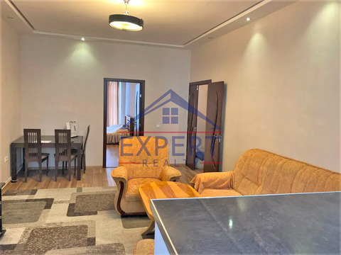 ԱՐԱԲԿԻՐ, ԿՈՄԻՏԱՍԻ ՊՈՂՈՏԱ, 3 ՍԵՆՅԱԿ