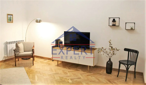 ԿԵՆՏՐՈՆ, ՄԱՇՏՈՑԻ ՊՈՂՈՏԱ, 3 ՍԵՆՅԱԿ