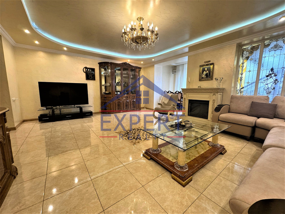 ԱՐԱԲԿԻՐ, ՀՐԱՉՅԱ ՔՈՉԱՐԻ ՓՈՂՈՑ, 6 ՍԵՆՅԱԿ