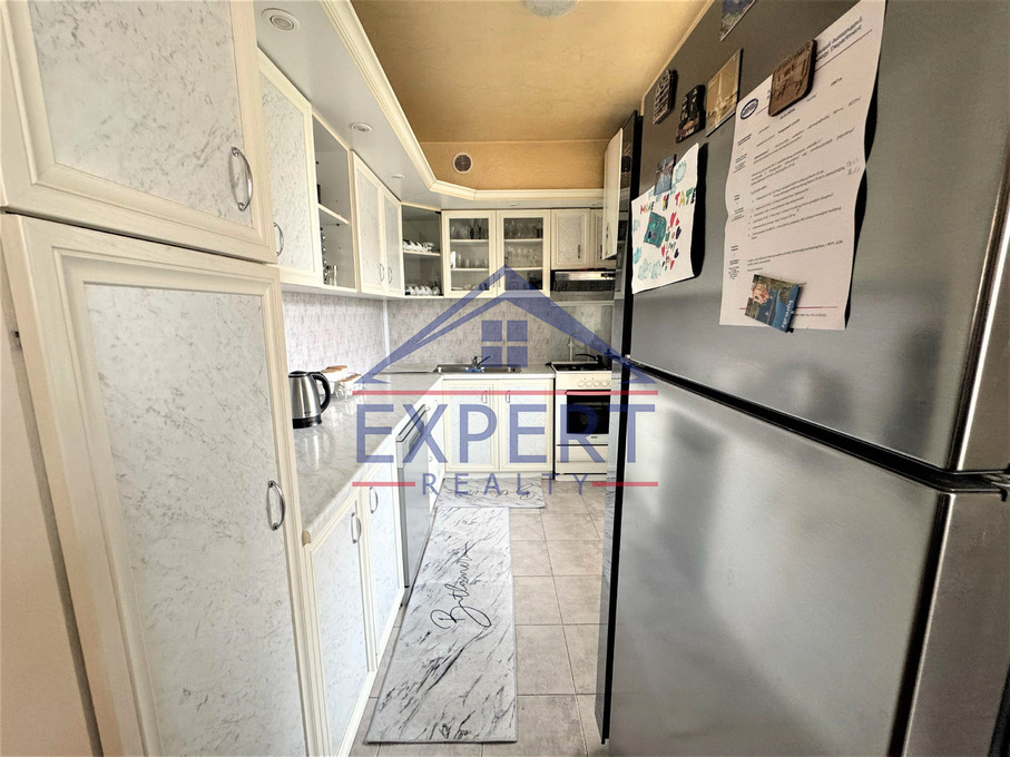 ԱՐԱԲԿԻՐ, ՀՐԱՉՅԱ ՔՈՉԱՐԻ ՓՈՂՈՑ, 6 ՍԵՆՅԱԿ