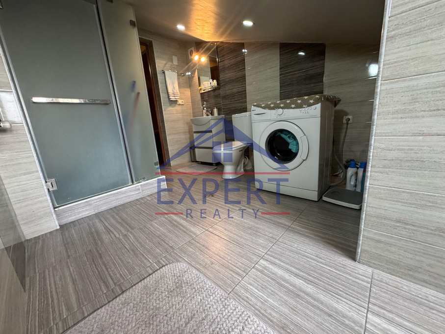 ԱՐԱԲԿԻՐ, ՀՐԱՉՅԱ ՔՈՉԱՐԻ ՓՈՂՈՑ, 6 ՍԵՆՅԱԿ