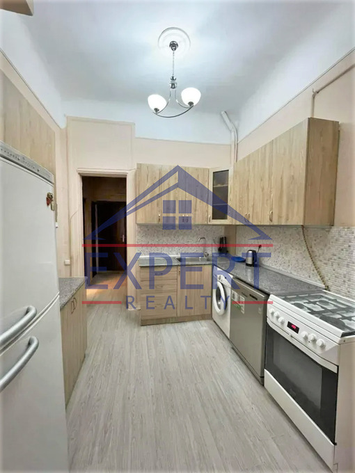 ԿԵՆՏՐՈՆ, ՎԱՐԴԱՆԱՆՑ ՓՈՂՈՑ, 3 ՍԵՆՅԱԿ