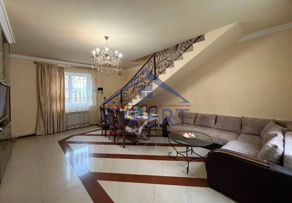 ԴԱՎԹԱՇԵՆ, 3ՐԴ ԹԱՂԱՄԱՍ  4 ՍԵՆՅԱԿ