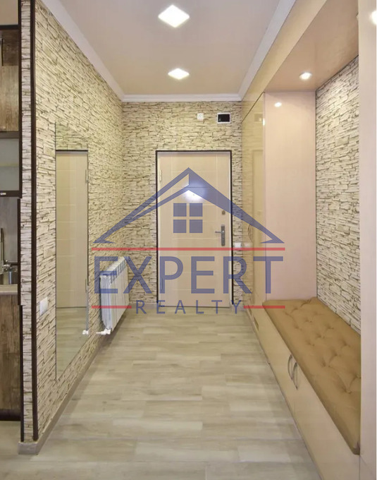 ԱՐԱԲԿԻՐ, ՆԱԻՐԻ  ԶԱՐՅԱՆ ՓՈՂՈՑ, 3 ՍԵՆՅԱԿ