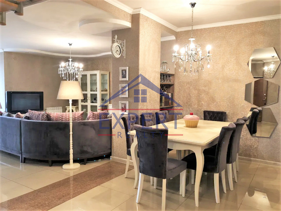 ԿԵՆՏՐՈՆ, ՄԱՇՏՈՑԻ ՊՈՂՈՏԱ, 4 ՍԵՆՅԱԿ