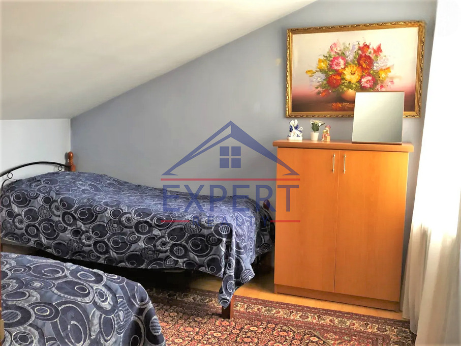 ԿԵՆՏՐՈՆ, ՄԱՇՏՈՑԻ ՊՈՂՈՏԱ, 4 ՍԵՆՅԱԿ