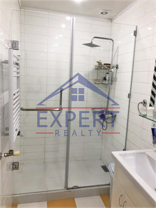 ԿԵՆՏՐՈՆ, ՄԱՇՏՈՑԻ ՊՈՂՈՏԱ, 4 ՍԵՆՅԱԿ