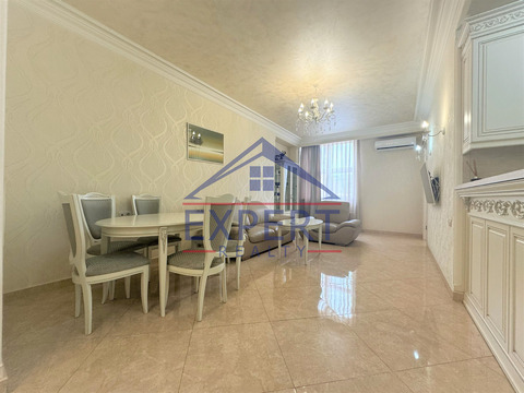 ԿԵՆՏՐՈՆ, ՌՈՍՏՈՄԻ ՓՈՂՈՑ, 3 ՍԵՆՅԱԿ