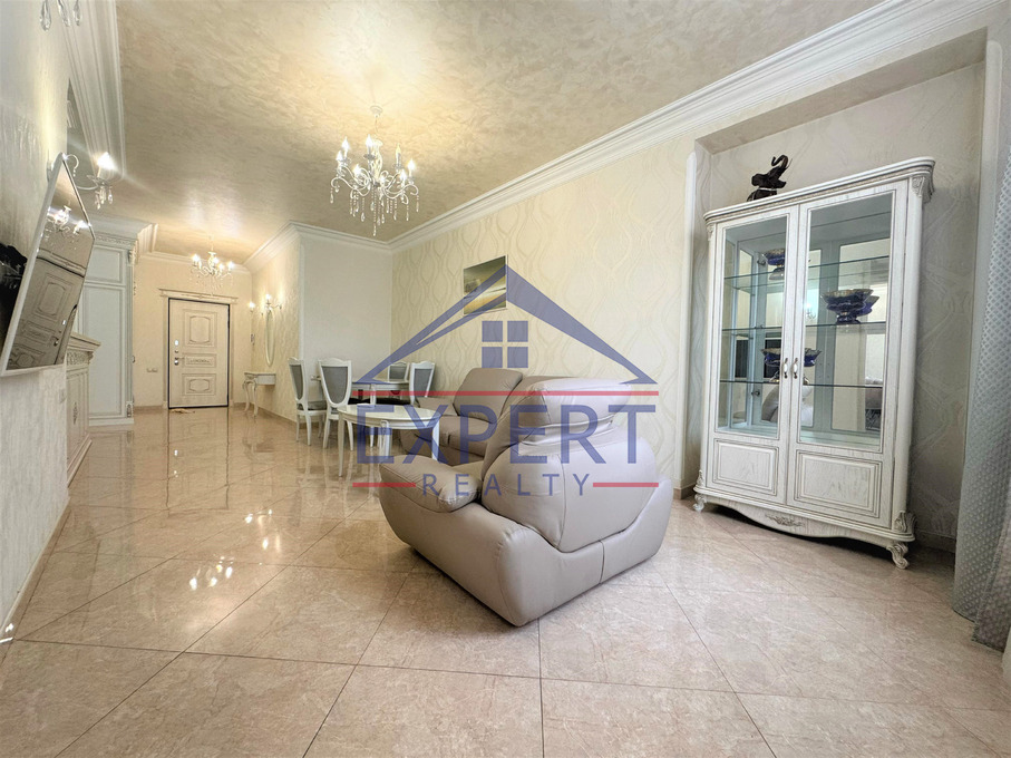 ԿԵՆՏՐՈՆ, ՌՈՍՏՈՄԻ ՓՈՂՈՑ, 3 ՍԵՆՅԱԿ