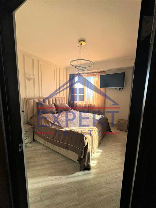 ԱՎԱՆ, ԴՈՒՐՅԱՆ ԹԱՂԱՄԱՍ, 3 ՍԵՆՅԱԿ