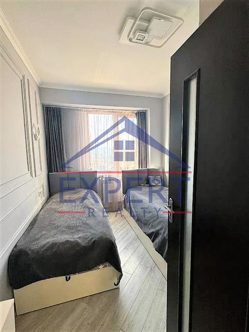 ԱՎԱՆ, ԴՈՒՐՅԱՆ ԹԱՂԱՄԱՍ, 3 ՍԵՆՅԱԿ