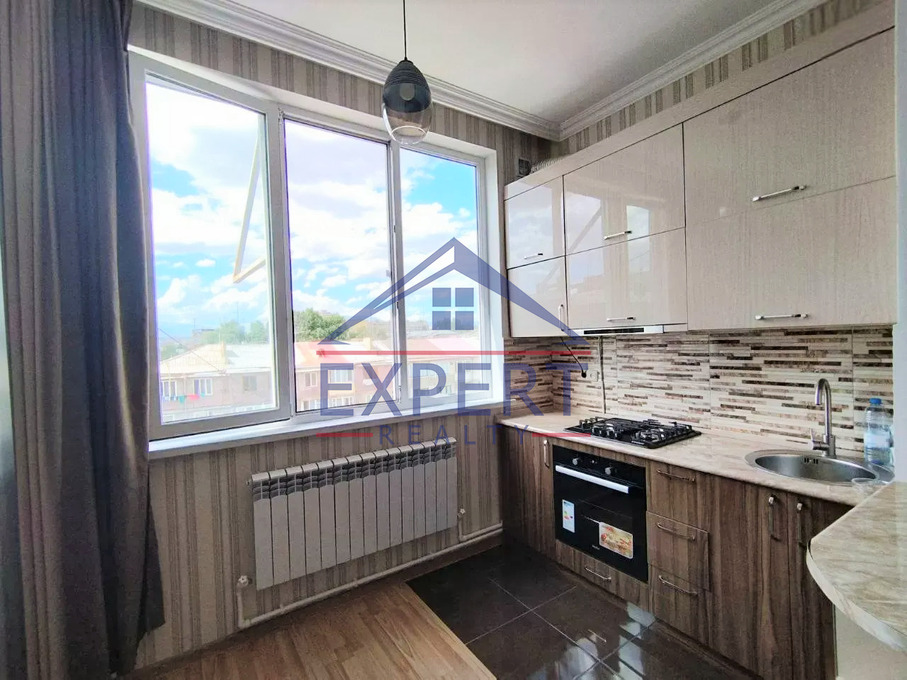 ԱՐԱԲԿԻՐ, ԿՈՄԻՏԱՍԻ ՊՈՂՈՏԱ, 2 ՍԵՆՅԱԿ