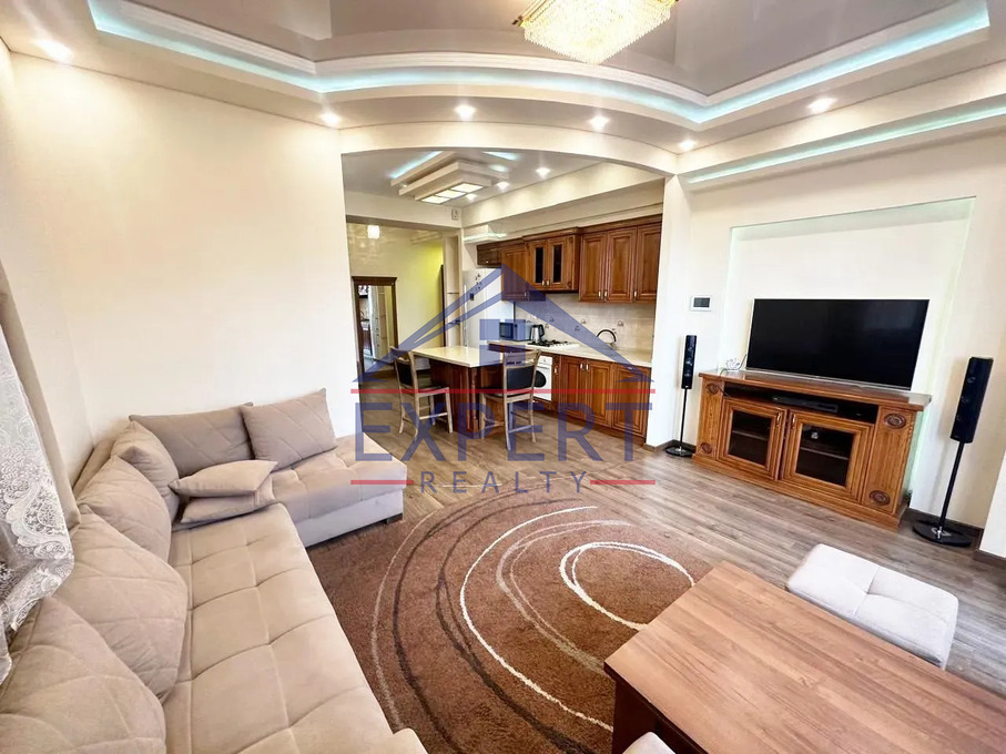 ԱՐԱԲԿԻՐ, ՀՐԱՉՅԱ ՔՈՉԱՐ ՓՈՂՈՑ, 2 ՍԵՆՅԱԿ