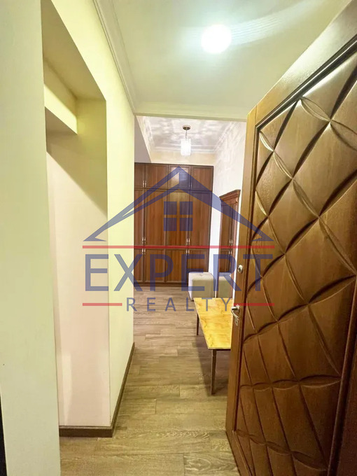 ԱՐԱԲԿԻՐ, ՀՐԱՉՅԱ ՔՈՉԱՐ ՓՈՂՈՑ, 2 ՍԵՆՅԱԿ