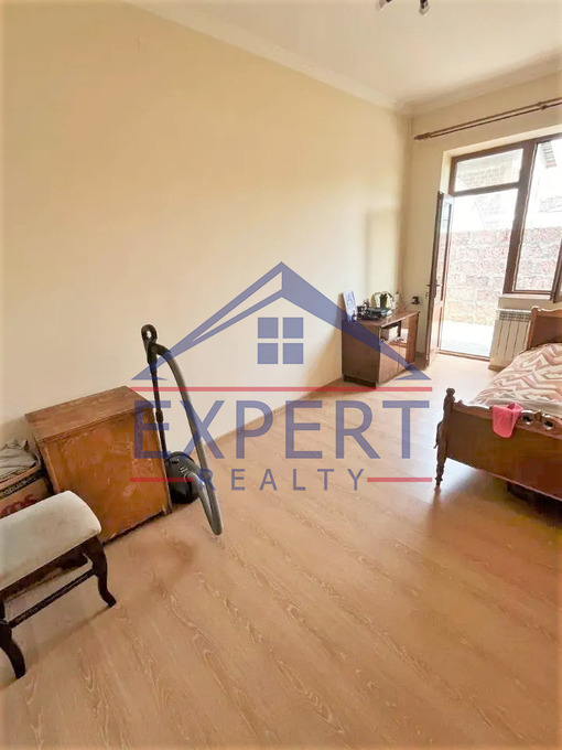ՄԱԼԱԹԻԱ ՍԵԲԱՍՏԻԱ, ՀԱՂԹԱՆԱԿԻ ԹԱՂԱՄԱՍ, 4 ՍԵՆՅԱԿ