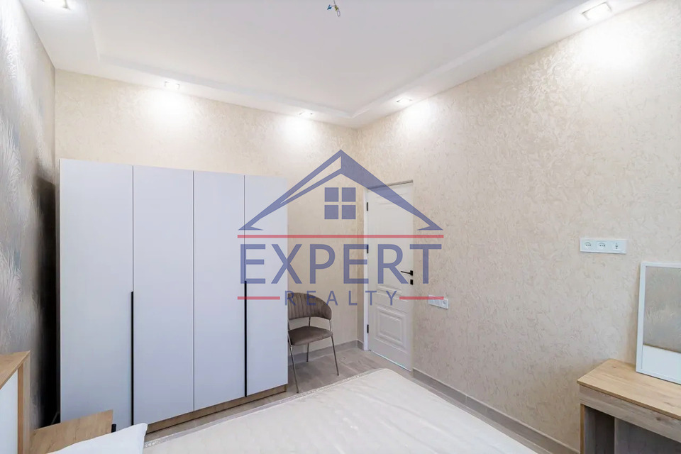ՔԱՆԱՔԵՌ-ԶԵՅԹՈՒՆ, ԴԱՎԻԹ ԱՆՀԱՂԹԻ ՓՈՂՈՑ, 3 ՍԵՆՅԱԿ