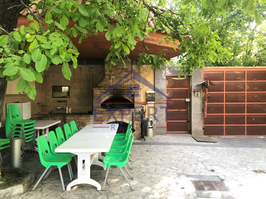 ՁՈՐԱՂԲՅՈՒՐ, 4 ՍԵՆՅԱԿ