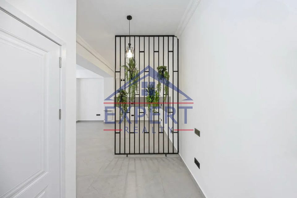 ԴԱՎԹԱՇԵՆ, ԱՆԱՍՏԱՍ ՄԻԿՈՅԱՆ ՓՈՂՈՑ, 2 ՍԵՆՅԱԿ