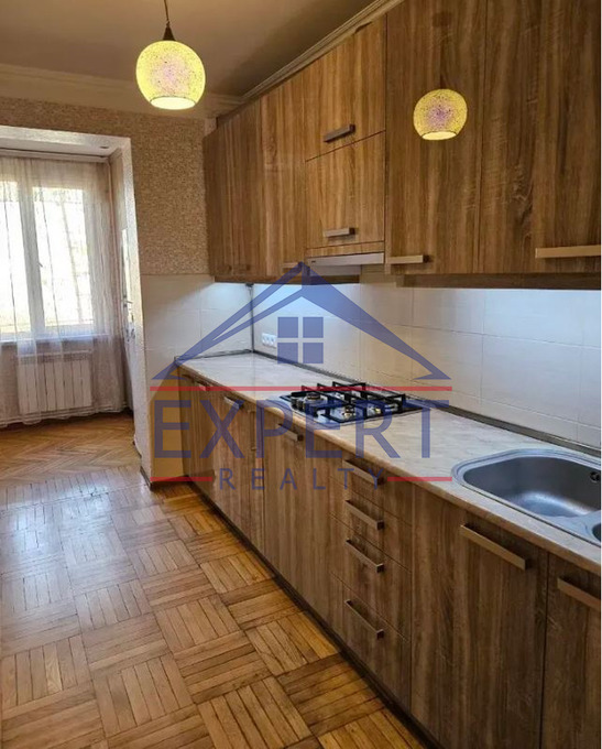 ՔԱՆԱՔԵՌ-ԶԵՅԹՈՒՆ, ՌՈՒԲԻՆՅԱՆՑ ՓՈՂՈՑ, 3 ՍԵՆՅԱԿ
