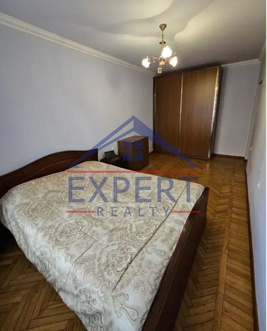 ՔԱՆԱՔԵՌ-ԶԵՅԹՈՒՆ, ՌՈՒԲԻՆՅԱՆՑ ՓՈՂՈՑ, 3 ՍԵՆՅԱԿ