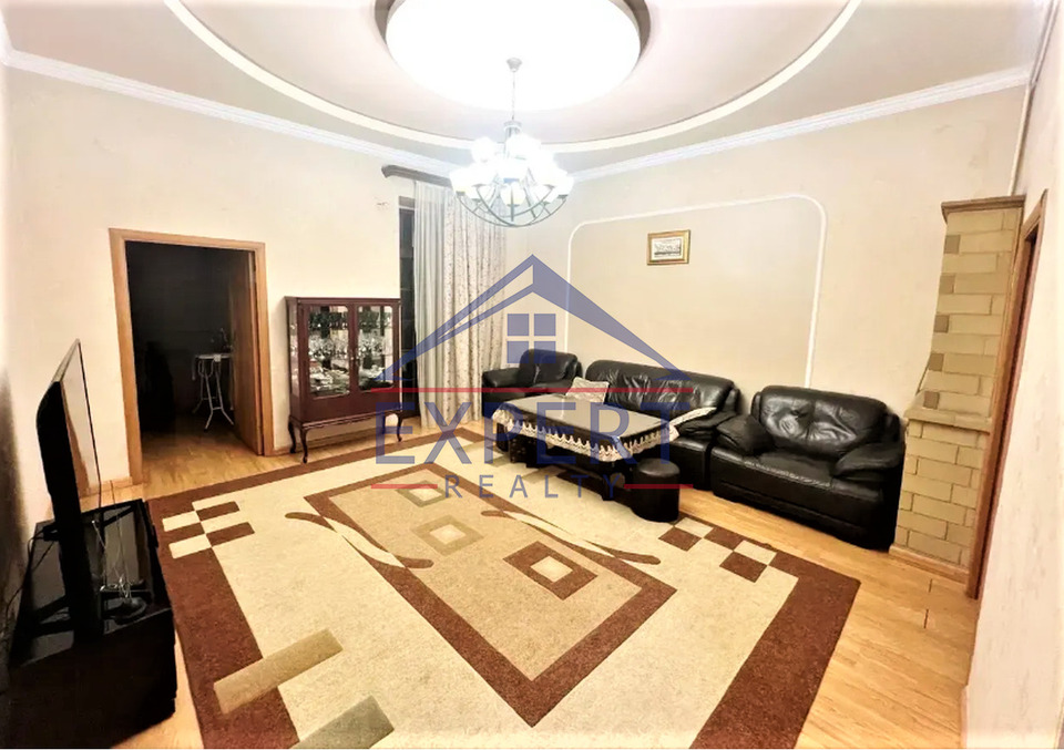 ԿԵՆՏՐՈՆ, ՄՈՍԿՈՎՅԱՆ ՓՈՂՈՑ, 3 ՍԵՆՅԱԿ