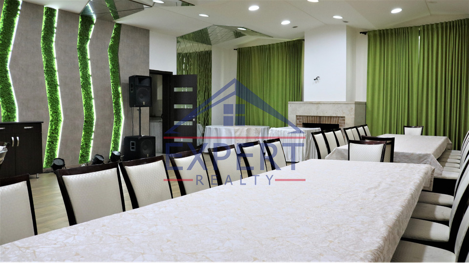 ՆՈՐՔ ՄԱՐԱՇ, ԴԱՎԻԹ ԲԵԿԻ ՓՈՂՈՑ, 5 ՍԵՆՅԱԿ