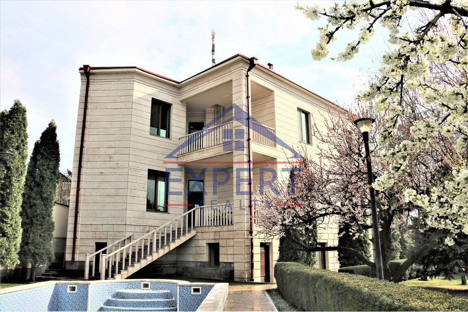 ՆՈՐ ՆՈՐՔ, ԲԱԳՐԵՎԱՆԴ ԹԱՂԱՄԱՍ, 6 ՍԵՆՅԱԿ