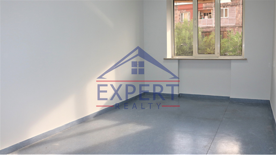 ԿԵՆՏՐՈՆ, ՊԱՐՈՆՅԱՆ ՓՈՂՈՑ, 78 ՔՄ