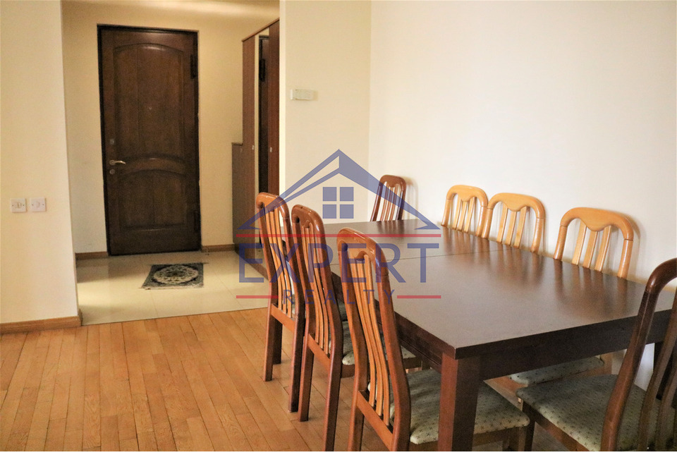 ԿԵՆՏՐՈՆ, ՊԱՐՈՆՅԱՆ ՓՈՂՈՑ, 2 ՍԵՆՅԱԿ