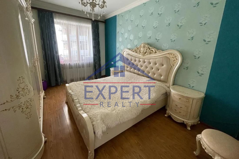 ԿԵՆՏՐՈՆ, ԱՐԳԻՇՏԻ ՓՈՂՈՑ, 3 ՍԵՆՅԱԿ