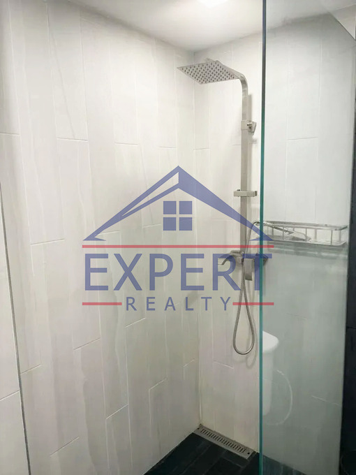 ԿԵՆՏՐՈՆ, ԵՐՎԱՆԴ ՔՈՉԱՐԻ ՓՈՂՈՑ, 2 ՍԵՆՅԱԿ